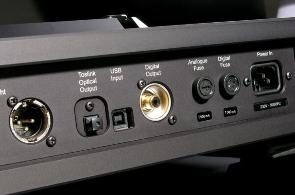 Rega Isis (ref) - Image 2