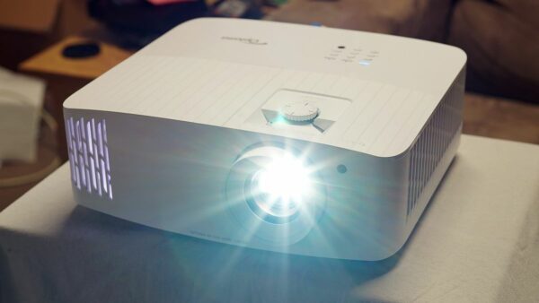 Optoma UHD 4K 240Hz Gaming Projector - Image 3