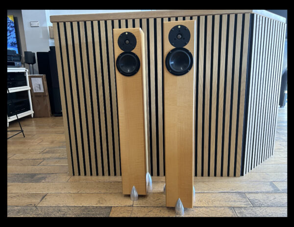 (Pre-Owned) Totem Arro In Maple Floorstanding Speaker