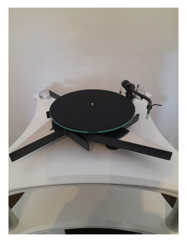 (Pre-Owned) Limited Edition Pro-ject Metallica Turntable.
