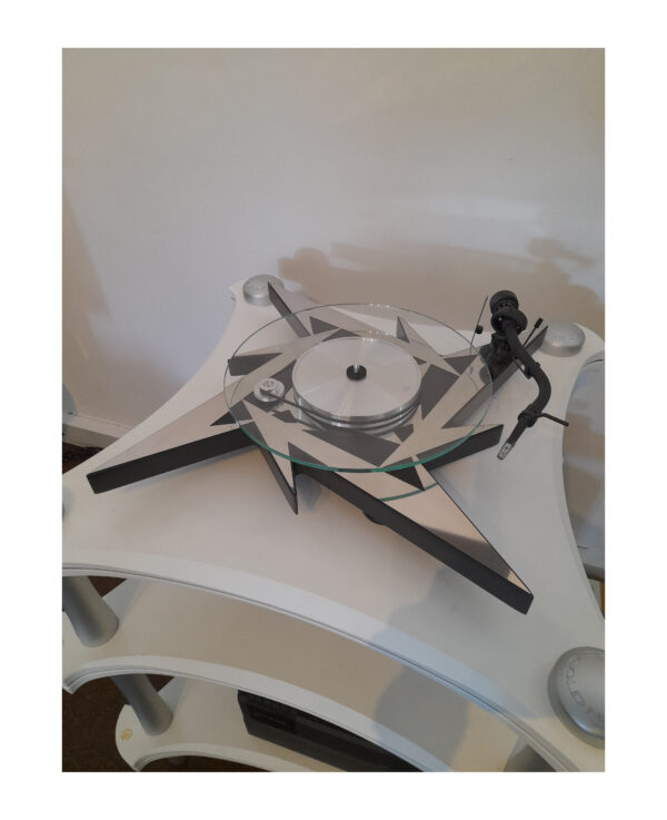 (Pre-Owned) Limited Edition Pro-ject Metallica Turntable. - Image 4