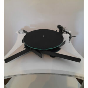 (Pre-Owned) Limited Edition Pro-ject Metallica Turntable.