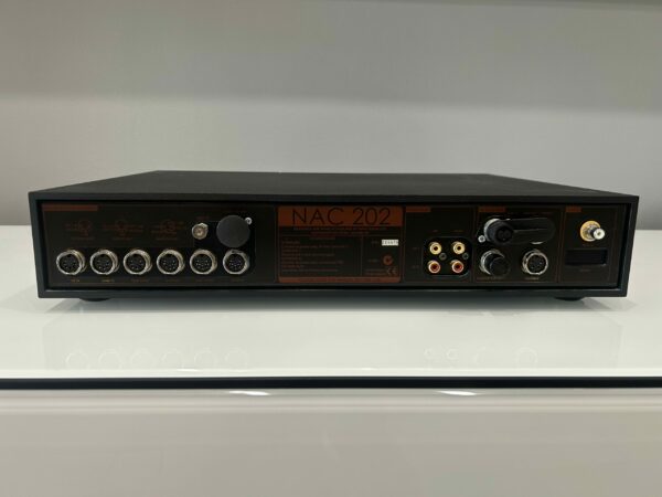 Pre-Owned NAC 202 Pre-Amplifer - Image 3