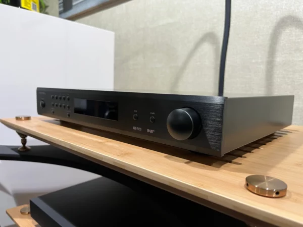 Rotel T11 FM/DAB+ Tuner - Image 4