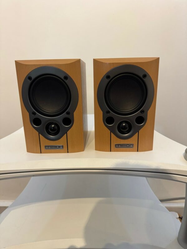 Mission M30i Bookshelf Speakers (Light Oak) - Image 4