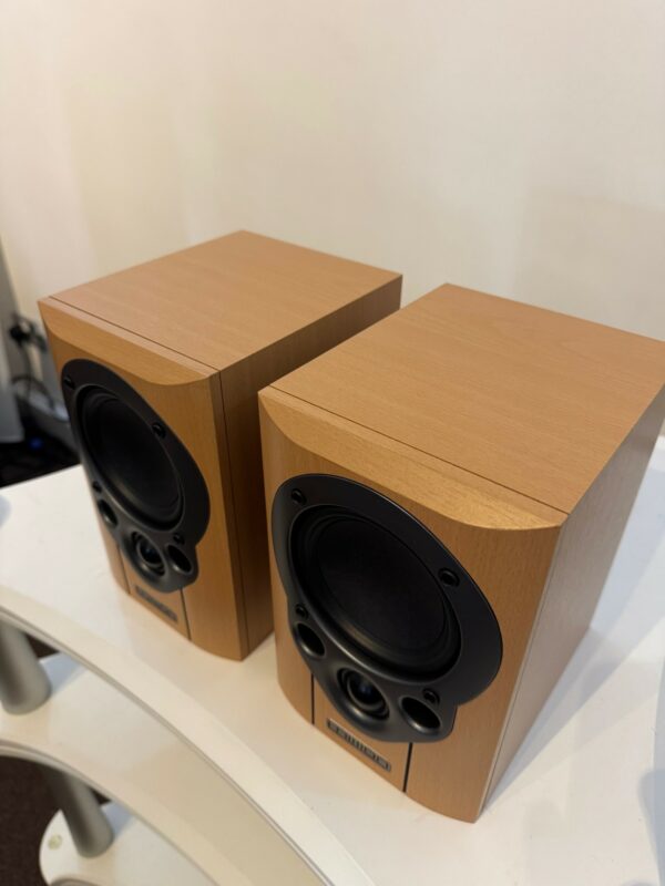 Mission M30i Bookshelf Speakers (Light Oak) - Image 5