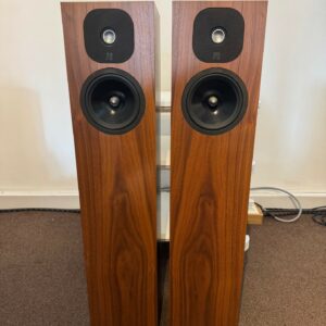 (Pre-owned) Neat Acoustics Momentum 4i Floorstanding Speakers Walnut Finish