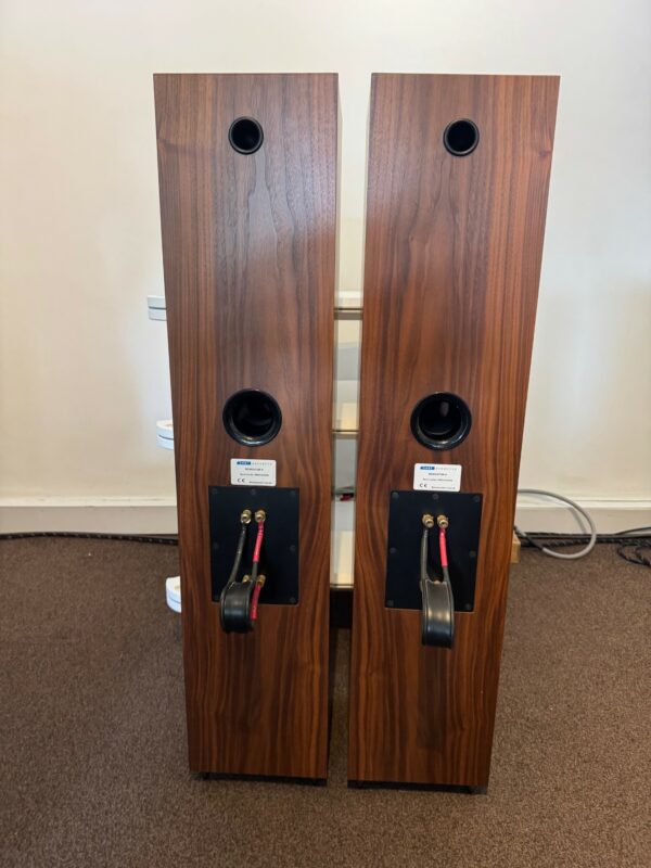 (Pre-owned) Neat Acoustics Momentum 4i Floorstanding Speakers Walnut Finish - Image 4