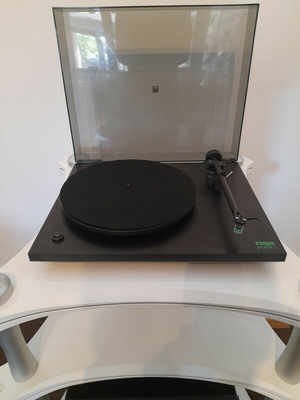 (Pre-owned) Rega Planar 2 Turntable - Image 2