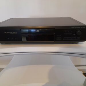 (Pre-Owned) Sony CDP-XE220 CD Player
