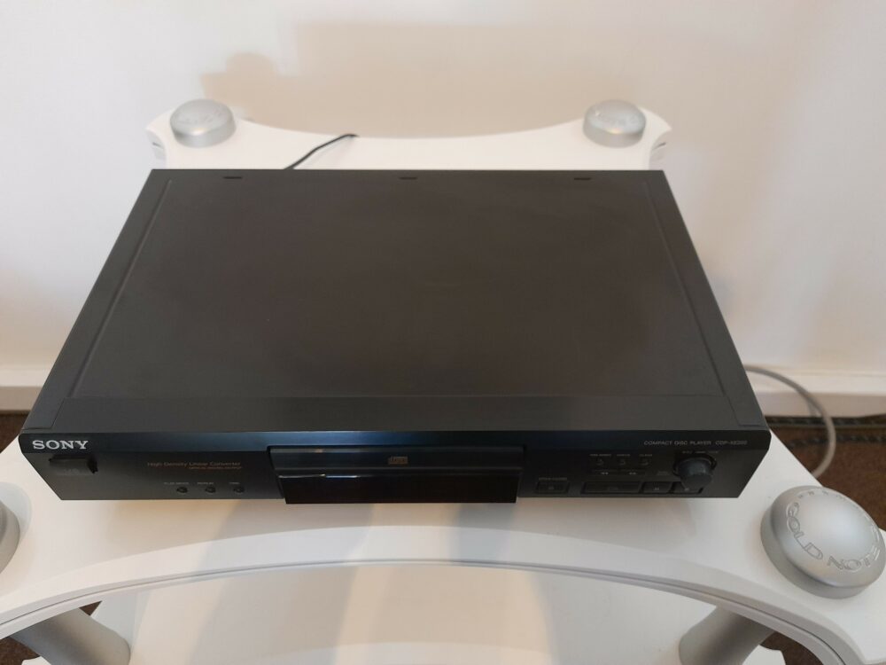 (Pre-Owned) Sony CDP-XE220 CD Player - Rayleigh Hi-Fi