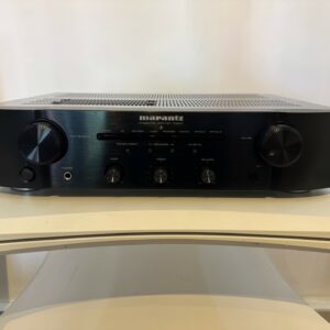 (Ex-Display) Black Marantz PM6007 Integrated Amplifier 