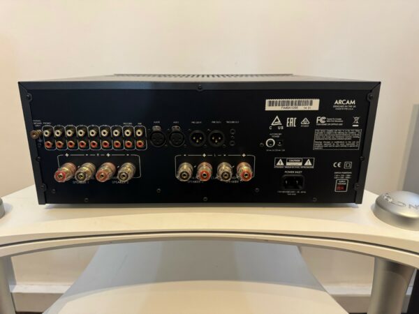 (Pre-owned) Arcam FMJ A49 Integrated Amplifier - Image 3
