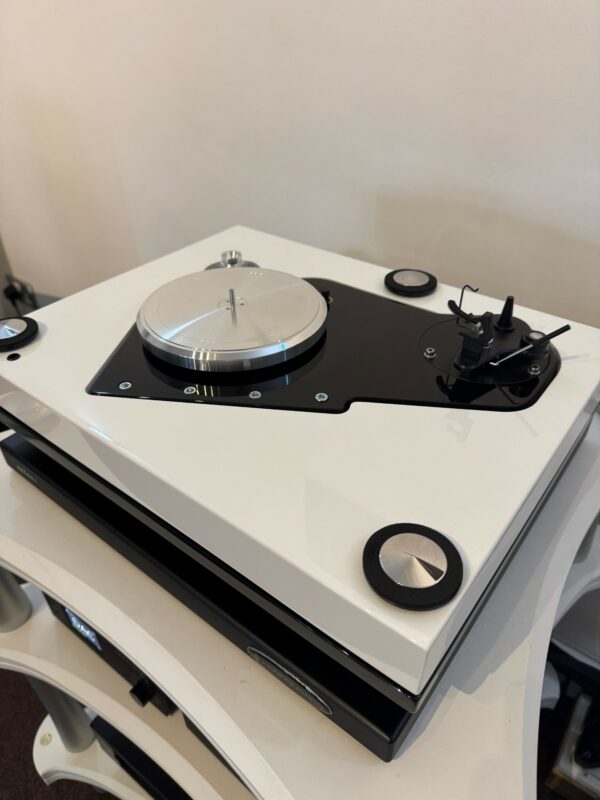 Roksan Xerxes 20 Plus Turntable - Image 3