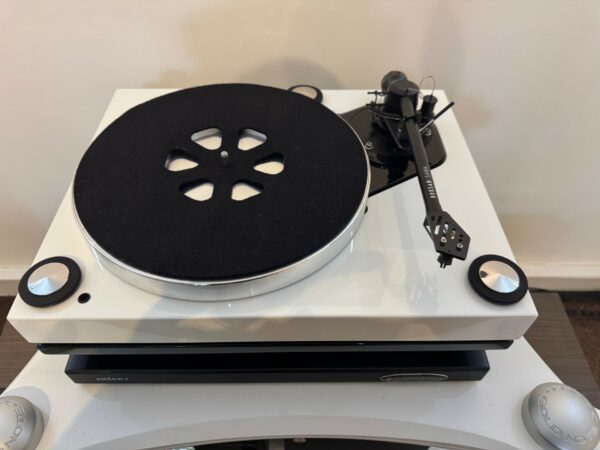 Roksan Xerxes 20 Plus Turntable