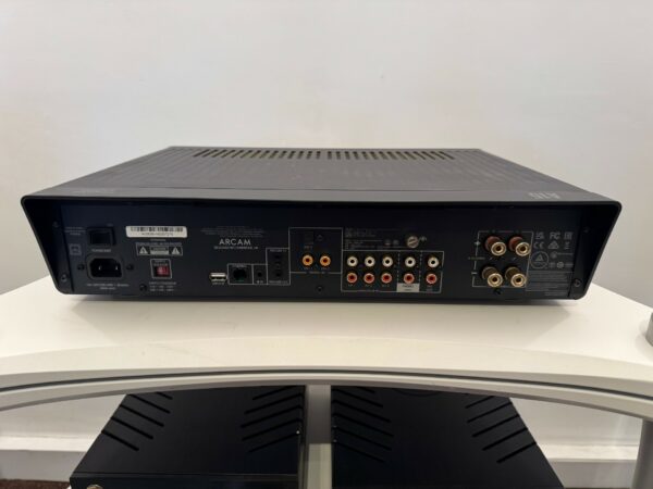EX-DISPLAY ARCAM RADIA A15 INTERGRATED AMPLIFIER - Image 5