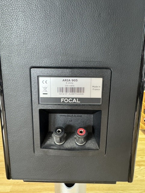 (Pre-owned) Focal Aria 905 Bookshelf Speakers + Aria S900 Stands - Image 7