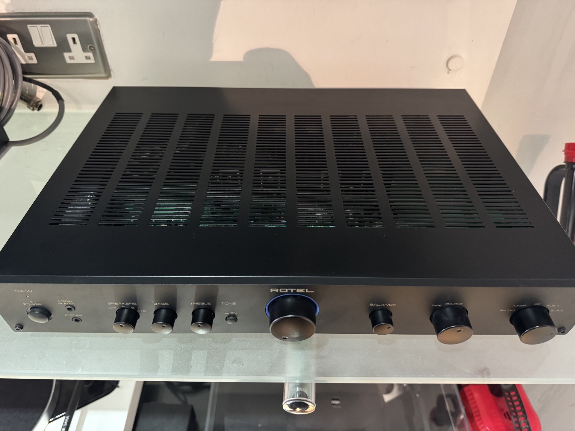 (Pre-owned) Rotel RA-10 Amplifier - Image 2