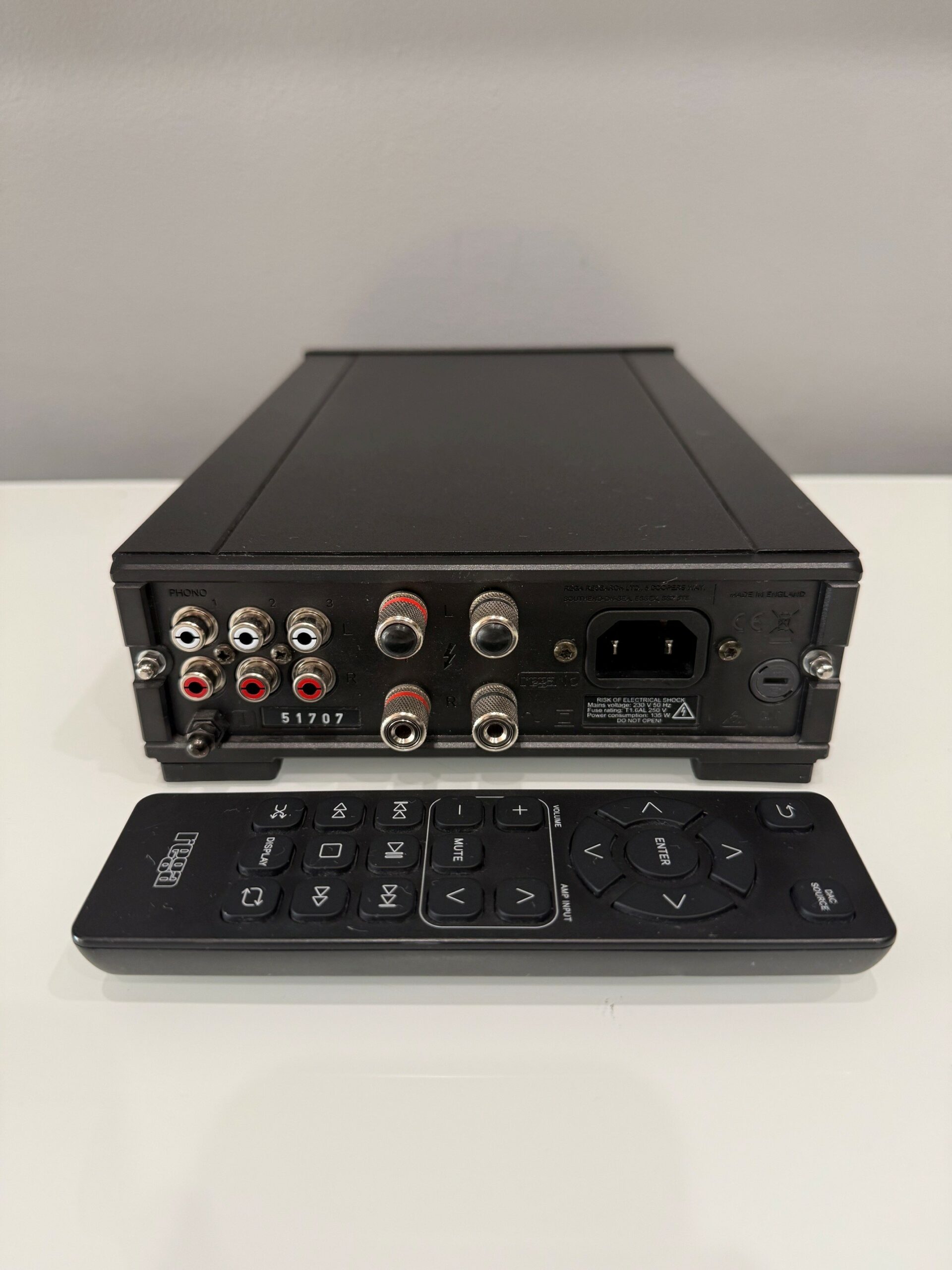 (Pre-Owned) Rega IO Amplifier - Image 2